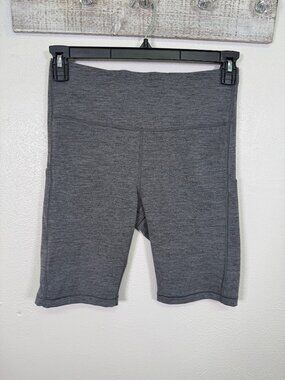 Athleta Ultimate Stash Pocket 9" Shorts Gray Biker Outdoors Athleisure Medium